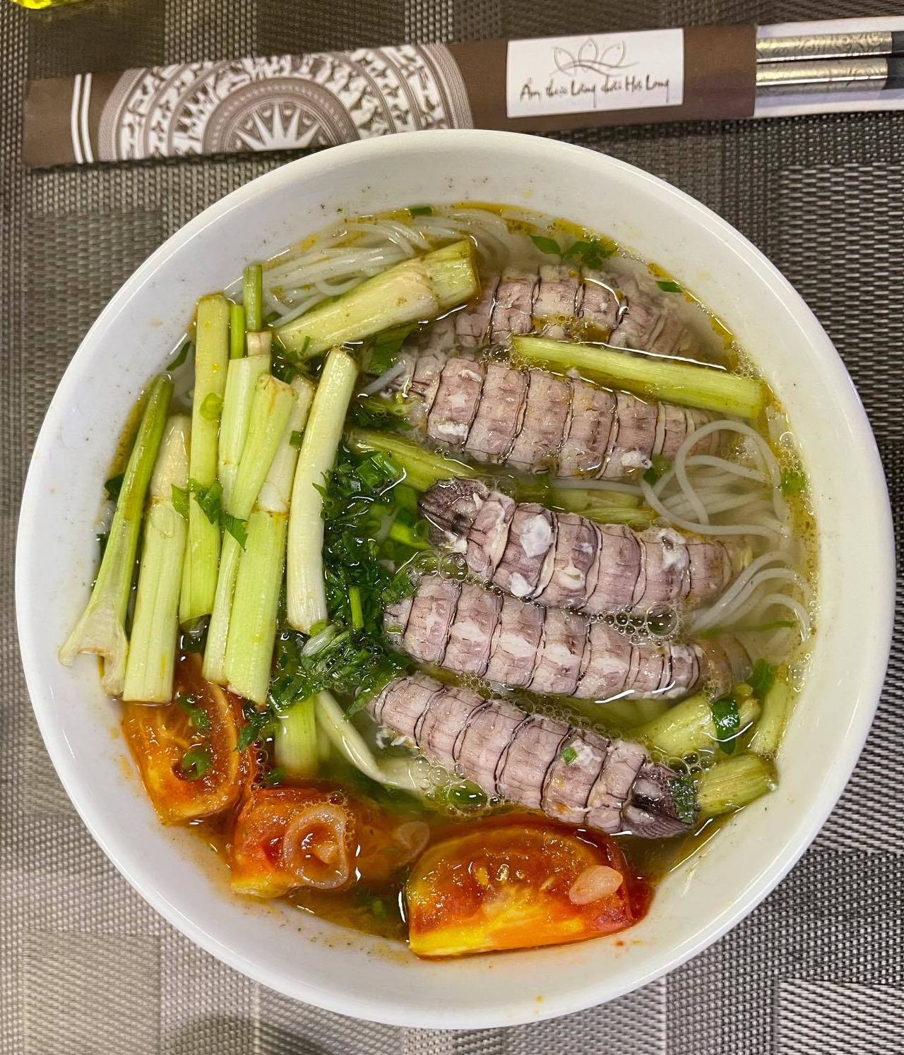 Photograph the vibrant allure of Quang Ninh’s cuisine